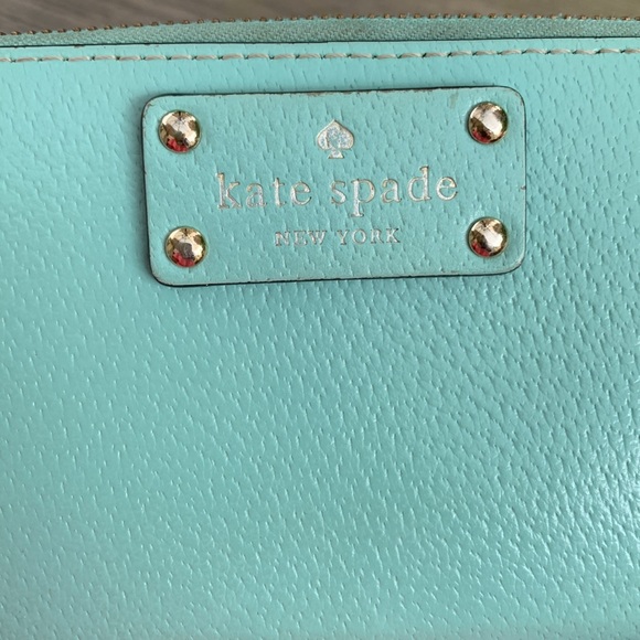 Kate Spade Wallet - Picture 2 of 5